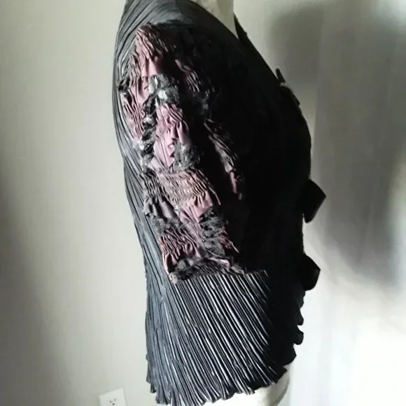 Vintage Karen Lawrence by Matthew lovely crinkle blk and purple puffy top size 8 - Picture 13 of 13